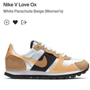 Nike V Love Ox size 8